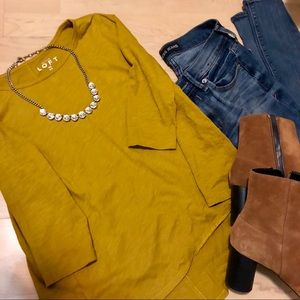Ann Taylor LOFT Loose Fit 3/4 Sleeve Mustard Tee
